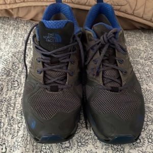 Men's North Face Hikers